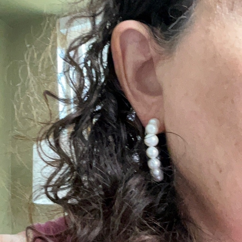 Elegant Pearl Hoop Earrings - Picture 7 of 8